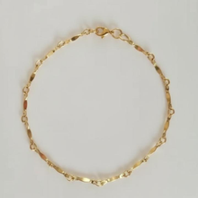 Load image into Gallery viewer, Everly Bracelet Gold
