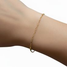 Load image into Gallery viewer, Everly Bracelet Gold
