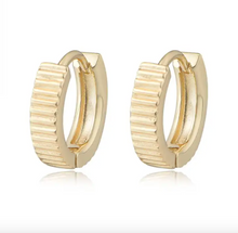 Load image into Gallery viewer, Vivian Earrings
