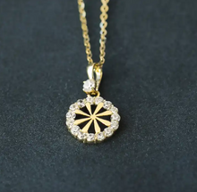 Load image into Gallery viewer, Bellus Necklace
